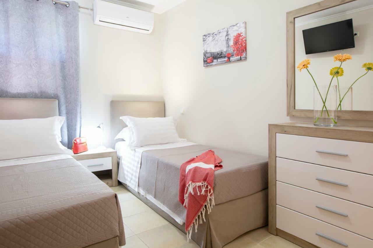 Elenas Home Vasiliki  Luaran gambar