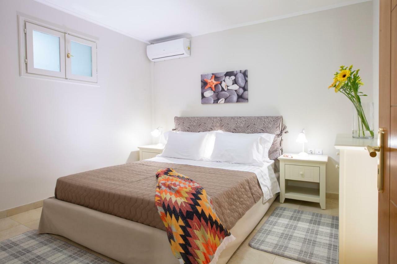 Elenas Home Vasiliki  Luaran gambar